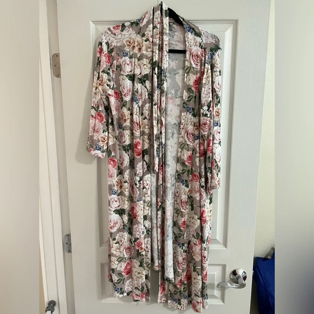 COPY - NWOT posh peanut robe • size XL